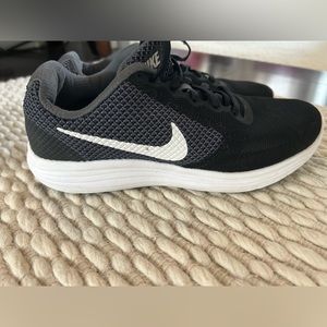 Nike Women Shoes size 8